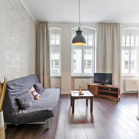 Neustadt Apartment *